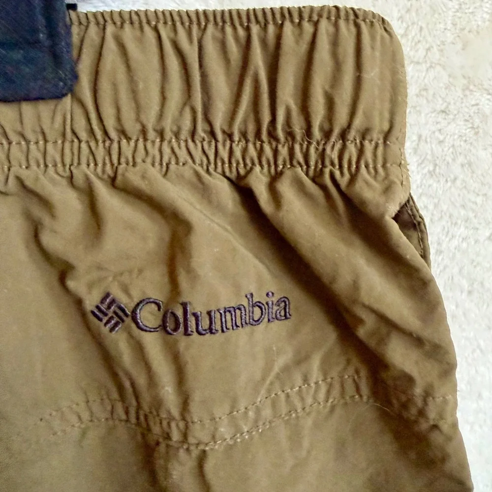 Columbia Sportswear Olive Nylon Hiking Cargo Shorts Elastic Waist Gorpcore Sz 4X